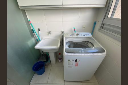 Apartamento para alugar com 65m², 2 quartos e 1 vagaCozinha e Área de Serviço