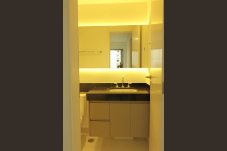 Apartamento para alugar com 61m², 2 quartos e 1 vagaBanheiro da Suíte 2