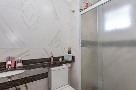 Apartamento à venda com 72m², 2 quartos e 1 vagaBanheiro