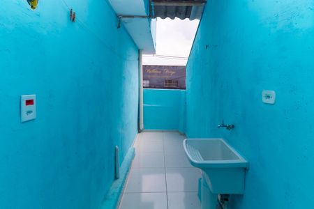 Casa para alugar com 70m², 2 quartos e sem vaga Casa para alugar com 70m², 2 quartos e sem vagaÁrea de Serviço