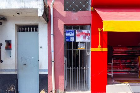 Casa para alugar com 70m², 2 quartos e sem vaga Casa para alugar com 70m², 2 quartos e sem vagaFachada
