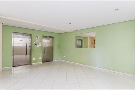 Apartamento à venda com 64m², 2 quartos e 1 vagaHall Social 