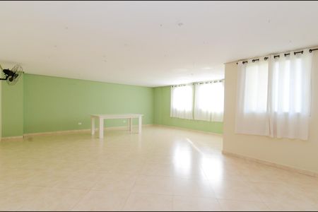 Apartamento à venda com 64m², 2 quartos e 1 vagaÁrea comum - Salão de festas