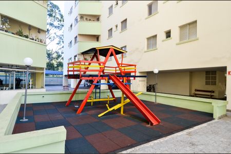 Apartamento à venda com 64m², 2 quartos e 1 vagaÁrea comum - Playground