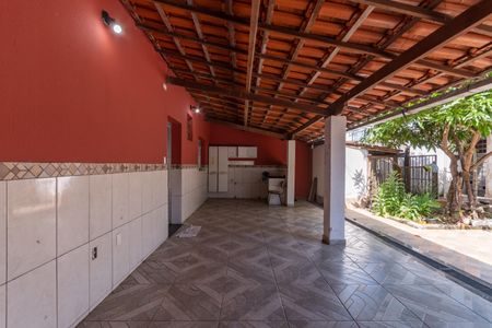 Casa para alugar com 360m², 4 quartos e 4 vagasÁrea de Serviço