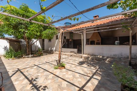 Casa para alugar com 360m², 4 quartos e 4 vagasÁrea Externa