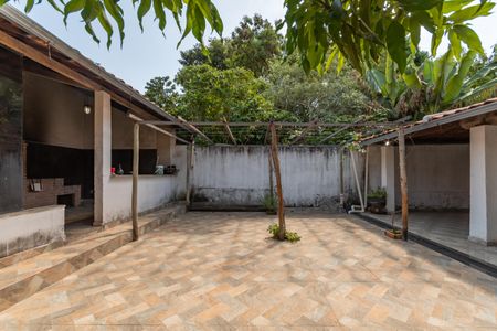 Casa para alugar com 360m², 4 quartos e 4 vagasÁrea Externa