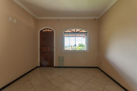 Casa para alugar com 360m², 4 quartos e 4 vagasSuíte