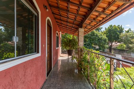 Casa para alugar com 360m², 4 quartos e 4 vagasSuíte