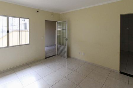 Casa para alugar com 65m², 2 quartos e 1 vaga Casa para alugar com 65m², 2 quartos e 1 vagaSala