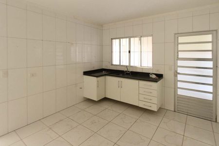 Casa para alugar com 65m², 2 quartos e 1 vaga Casa para alugar com 65m², 2 quartos e 1 vagaCozinha