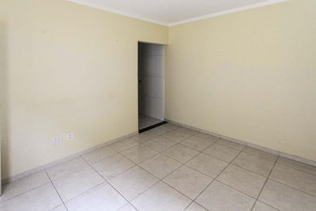 Casa para alugar com 65m², 2 quartos e 1 vaga Casa para alugar com 65m², 2 quartos e 1 vagaSala