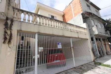 Casa para alugar com 65m², 2 quartos e 1 vaga Casa para alugar com 65m², 2 quartos e 1 vagaFachada