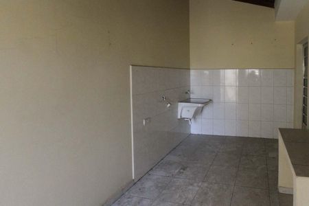 Casa para alugar com 65m², 2 quartos e 1 vaga Casa para alugar com 65m², 2 quartos e 1 vagaÁrea de Serviço