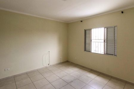 Casa para alugar com 65m², 2 quartos e 1 vaga Casa para alugar com 65m², 2 quartos e 1 vagaQuarto