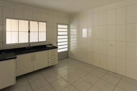 Casa para alugar com 65m², 2 quartos e 1 vaga Casa para alugar com 65m², 2 quartos e 1 vagaCozinha