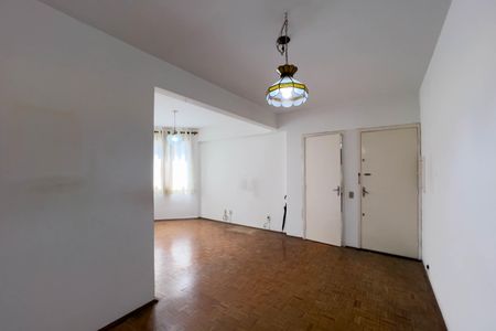 Apartamento à venda com 108m², 2 quartos e 1 vaga Apartamento à venda com 108m², 2 quartos e 1 vagaSala