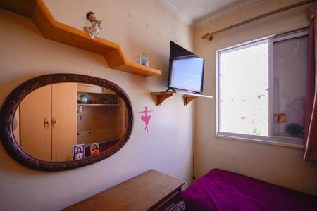 Apartamento à venda com 64m², 3 quartos e 1 vagaQuarto 2