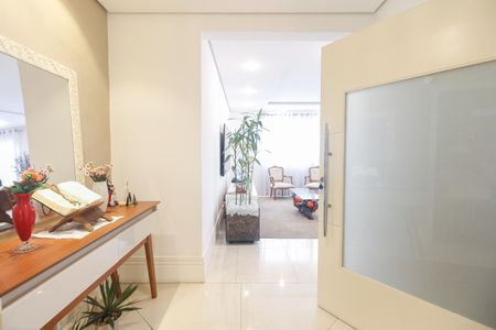 Apartamento à venda com 250m², 3 quartos e 3 vagasSala - Hall de Entrada