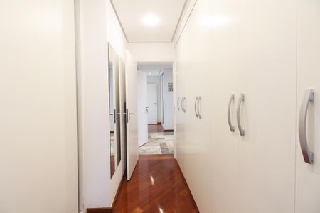Apartamento à venda com 250m², 3 quartos e 3 vagasSuíte 1