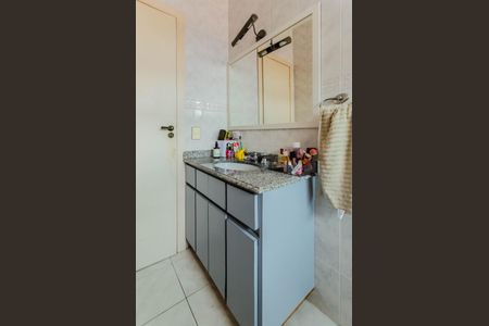 Casa à venda com 165m², 3 quartos e 2 vagasBanheiro da Suíte