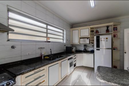 Casa à venda com 165m², 3 quartos e 2 vagasCozinha