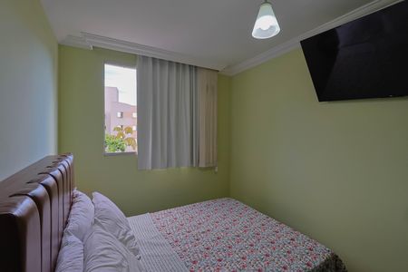 Apartamento à venda com 70m², 3 quartos e 2 vagasQuarto 2