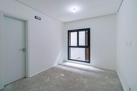 Casa de condomínio à venda com 515m², 4 quartos e 4 vagasSuíte 1