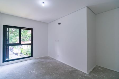 Casa de condomínio à venda com 515m², 4 quartos e 4 vagasSuíte 2