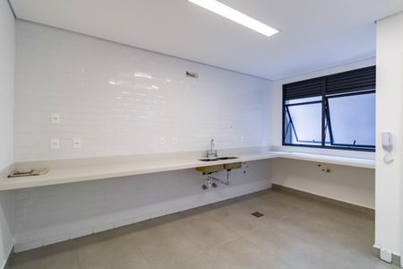 Casa de condomínio à venda com 515m², 4 quartos e 4 vagasCozinha