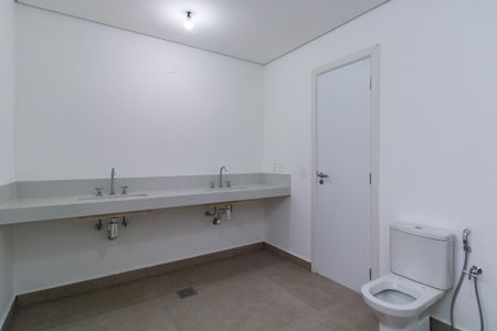 Casa de condomínio à venda com 515m², 4 quartos e 4 vagasBanheiro Suíte 4