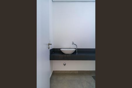 Casa de condomínio à venda com 515m², 4 quartos e 4 vagasBanheiro Suíte 4