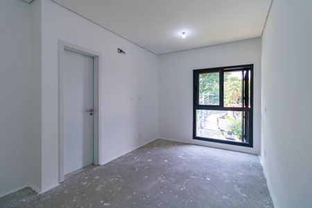 Casa de condomínio à venda com 515m², 4 quartos e 4 vagasSuíte 3