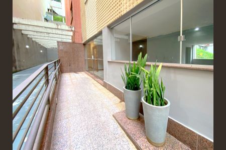 Apartamento à venda com 118m², 4 quartos e 2 vagasÁrea comum - Entrada