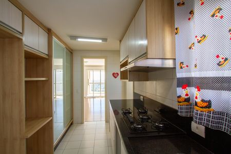 Apartamento à venda com 143m², 3 quartos e 2 vagas Apartamento à venda com 143m², 3 quartos e 2 vagasCozinha