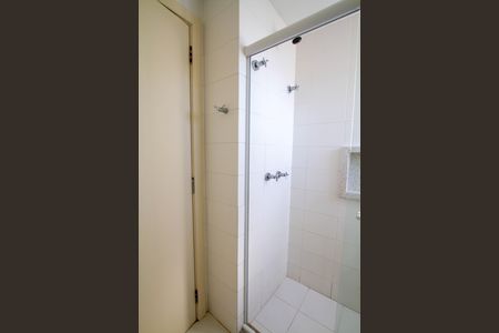 Apartamento à venda com 143m², 3 quartos e 2 vagas Apartamento à venda com 143m², 3 quartos e 2 vagasBanheiro da Suíte