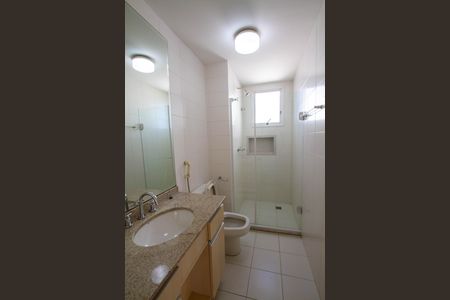 Apartamento à venda com 143m², 3 quartos e 2 vagas Apartamento à venda com 143m², 3 quartos e 2 vagasBanheiro 2