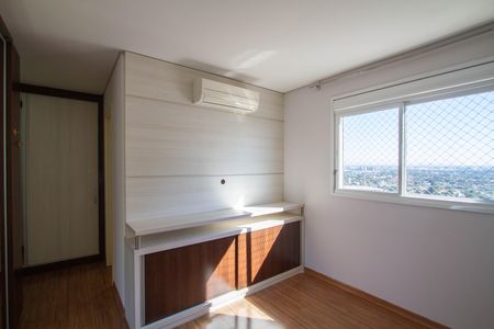 Apartamento à venda com 143m², 3 quartos e 2 vagas Apartamento à venda com 143m², 3 quartos e 2 vagasSuíte