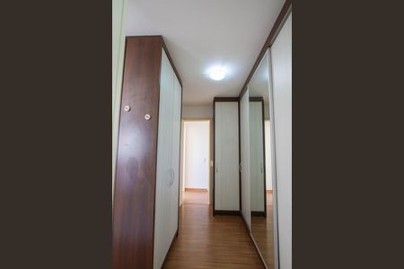 Apartamento à venda com 143m², 3 quartos e 2 vagas Apartamento à venda com 143m², 3 quartos e 2 vagasCloset Suíte