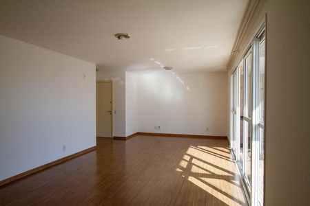 Apartamento à venda com 143m², 3 quartos e 2 vagas Apartamento à venda com 143m², 3 quartos e 2 vagasSala