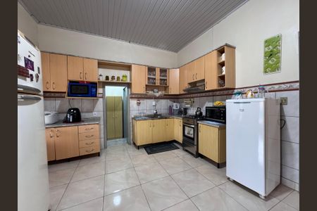 Casa à venda com 158m², 3 quartos e 1 vaga Casa à venda com 158m², 3 quartos e 1 vagaCozinha