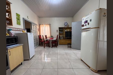Casa à venda com 158m², 3 quartos e 1 vaga Casa à venda com 158m², 3 quartos e 1 vagaCozinha