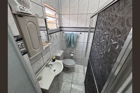 Casa à venda com 158m², 3 quartos e 1 vaga Casa à venda com 158m², 3 quartos e 1 vagaBanheiro Social