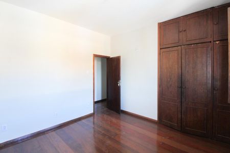 Casa à venda com 280m², 4 quartos e 1 vagaQuarto 3