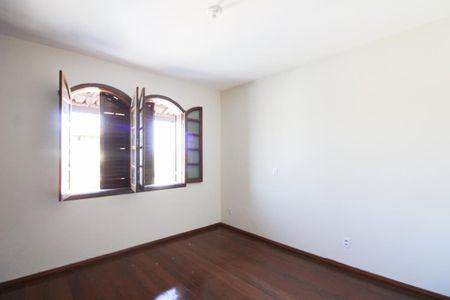 Casa à venda com 280m², 4 quartos e 1 vagaQuarto 3