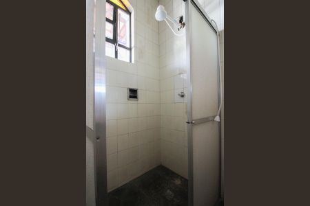 Casa à venda com 280m², 4 quartos e 1 vagaBanheiro Social