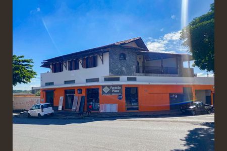 Casa à venda com 280m², 4 quartos e 1 vagaFachada