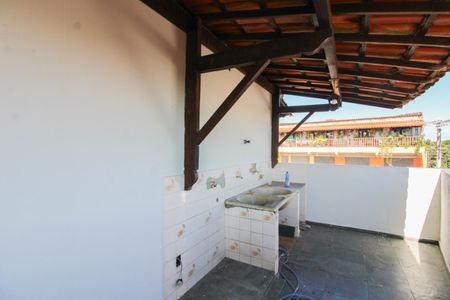 Casa à venda com 280m², 4 quartos e 1 vagaÁrea de Serviço