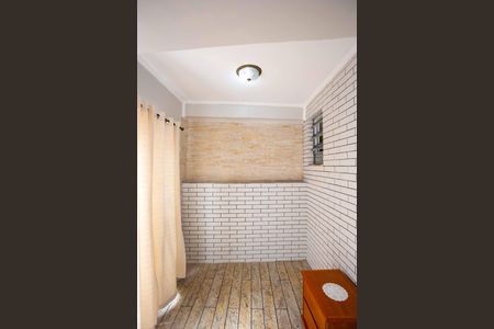 Casa para alugar com 80m², 2 quartos e sem vagaÁrea comum