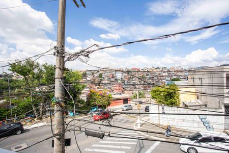 Casa para alugar com 80m², 2 quartos e sem vagaVaranda